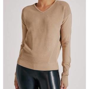 NEW BLANC NOIR portola v neck sweater in irish cream